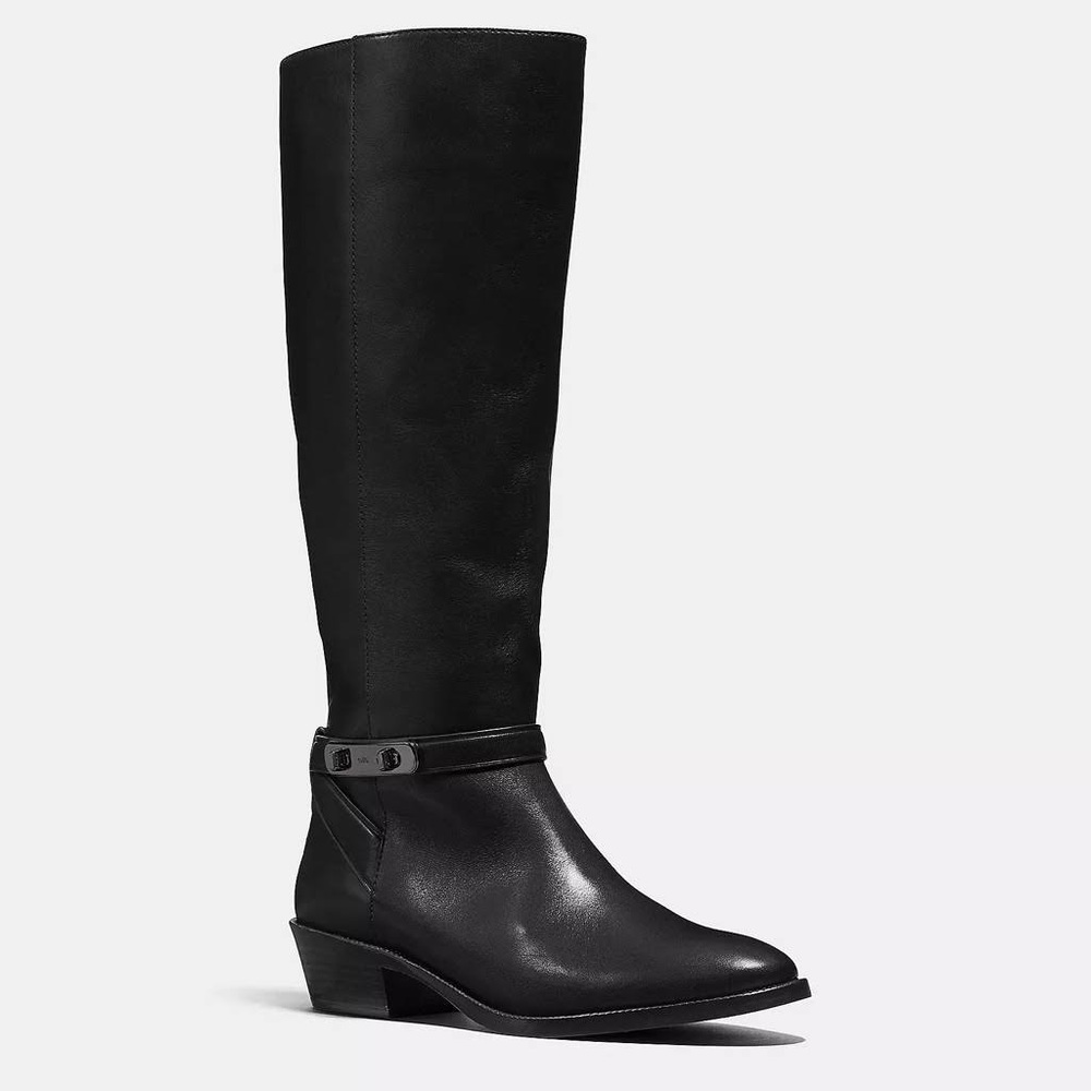 Coach Boots ☀️ Caroline